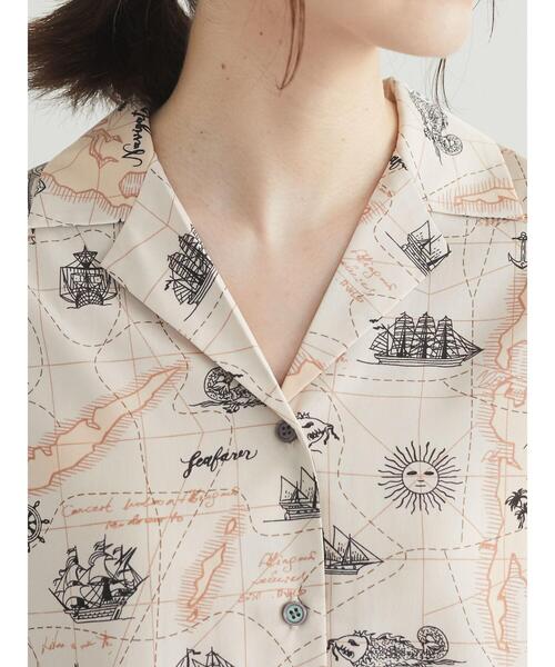 RAY CASSIN FAVORI（レイカズンフェバリ）の「・RAY CASSIN アートガラカイキンシャツチュニック＊（シャツ/ブラウス・レディース・グレー/ブラック/ライトベージュ・FREE）」の9枚目の写真