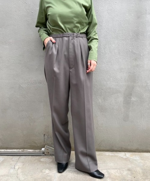 So_lemn(ソレム)の「【So_lemn/ソレム】フラノセンタープレススラックスパンツ(スラックス・レディース・ネイビー/グレイッシュベージュ・1/2)」の9枚目の写真