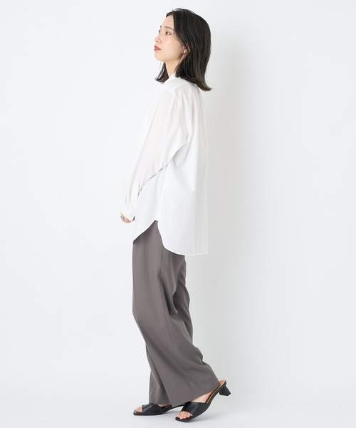 So_lemn(ソレム)の「【So_lemn/ソレム】フラノセンタープレススラックスパンツ(スラックス・レディース・ネイビー/グレイッシュベージュ・1/2)」の6枚目の写真