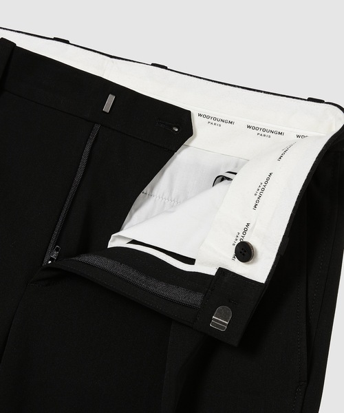 WOOYOUNGMI(ウーヨンミ)の「MENS PANTS(スラックス・メンズ・黄土色系/ブラック・48/46)」の3枚目の写真