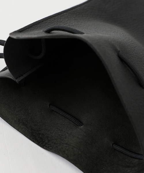 ITTI（イッチ）の「STUDIOUS別注 巾着ショルダーバッグ（ショルダーバッグ・メンズ・ホワイト/ブラック/ベージュ/イエロー/グリーン・FREE）」の6枚目の写真