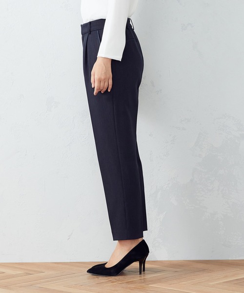 COMME CA ISM（コムサイズム）の「【セットアップ対応】　テーパードパンツ（スラックス・レディース・ブラック/ネイビー・SMALL/MEDIUM/LARGE/X-LARGE）」の5枚目の写真