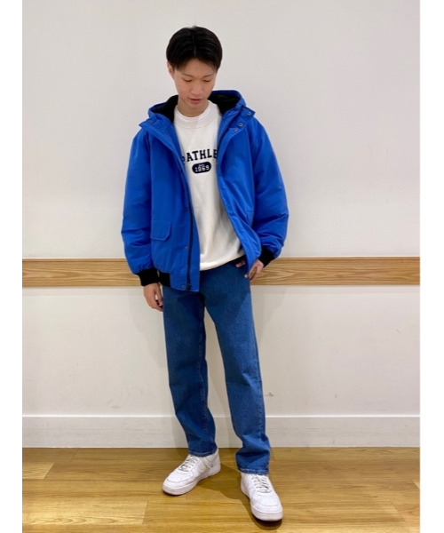 GAP（ギャップ）の「Gapflex ウォッシュウェル(TM) リラックステーパードデニム（デニムパンツ・メンズ・ライトインディゴブルー・31W 30L/29W 30L/30W 30L/32W 30L/28W 30L/32W 32L/31W 32L/36W 32L/33W 32L/34W 32L）」の21枚目の写真