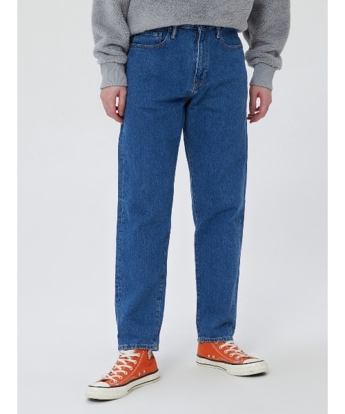 GAP（ギャップ）の「Gapflex ウォッシュウェル(TM) リラックステーパードデニム（デニムパンツ・メンズ・ライトインディゴブルー・31W 30L/29W 30L/30W 30L/32W 30L/28W 30L/32W 32L/31W 32L/36W 32L/33W 32L/34W 32L）」の18枚目の写真