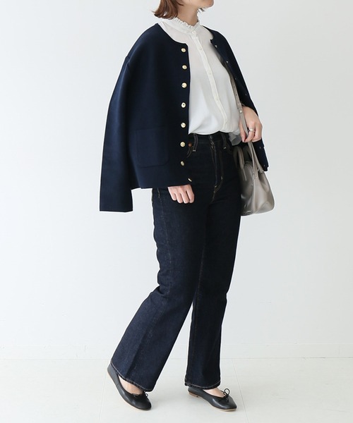 SLOBE IENA(スローブイエナ)の「サテンフリルカラーブラウス【手洗い可能】◆(シャツ/ブラウス・レディース・ホワイト/チャコールグレー・FREE)」の22枚目の写真
