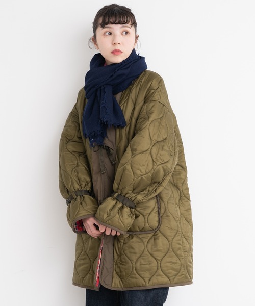 CHILD WOMAN（チャイルドウーマン）の「LITTLE LION WOOL無地ストール（ストール/ショール・レディース・ネイビー/イエロー/ピンク/キナリ/グリーン/レッド/グレー/ブルー・FREE）」の4枚目の写真