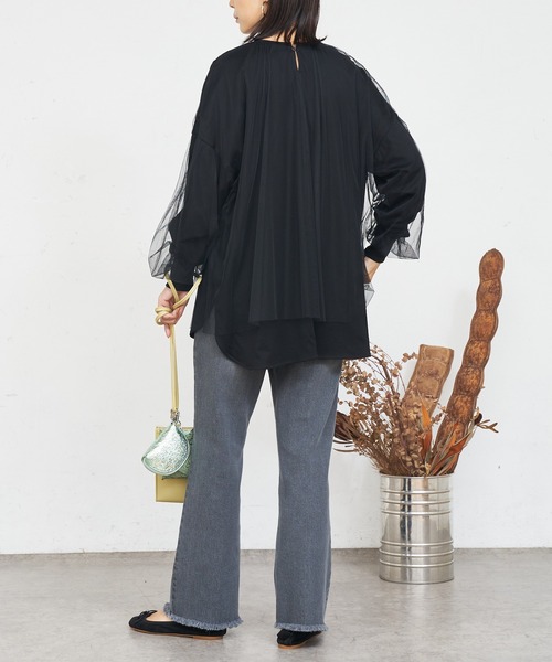 BONbazaar（ボンバザール）の「★OT★チュールレイヤーブラウス（Tシャツ/カットソー・レディース・ブラック/カーキ/グレイッシュベージュ・FREE）」の22枚目の写真