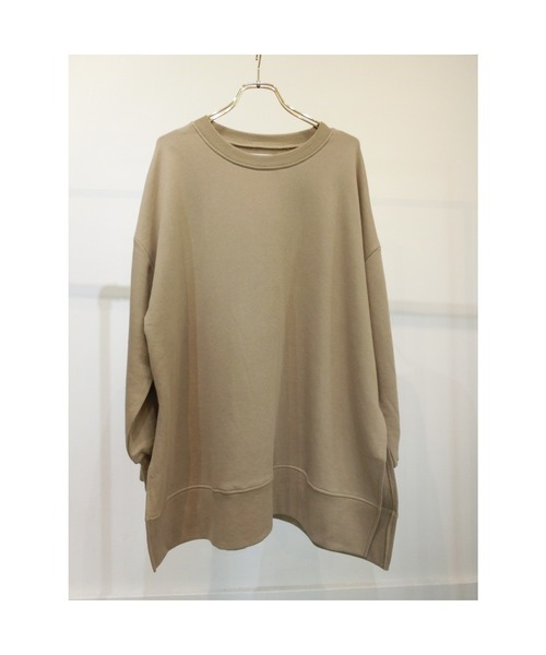 ulu（ウル）の「Side slit oversized pullover（スウェット・レディース・ライトオリーブ・FREE）」の4枚目の写真