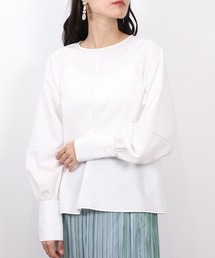配色ステッチ使いブラウス