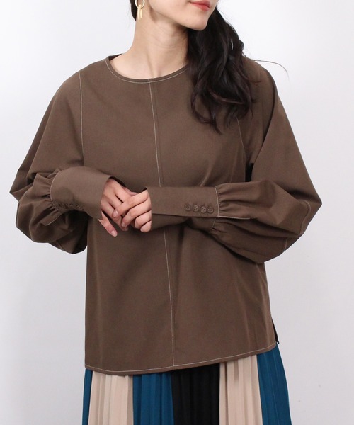 LOUISE ODIER(ルイーズオディール)の「配色ステッチ使いブラウス(シャツ/ブラウス・レディース・ホワイト/ブラック/ブラウン/ブルー・MEDIUM)」の20枚目の写真