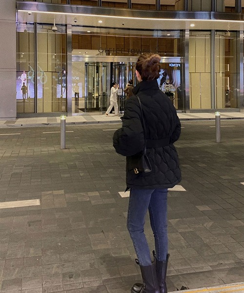 VitaFelice(ヴィータフェリーチェ)の「キルティンジャケット(その他アウター・レディース・ブラック・L/M)」の10枚目の写真