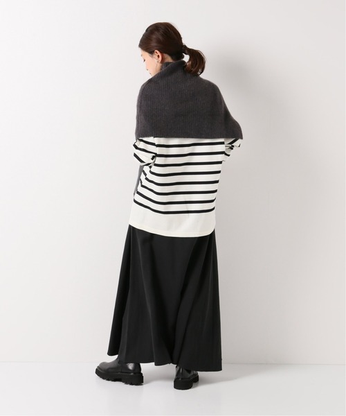 IENA（イエナ）の「ウォッシャブルラクーンMIX スヌード（ネックウォーマー/スヌード・レディース・チャコールグレー/アイボリー/ベージュ・FREE）」の5枚目の写真