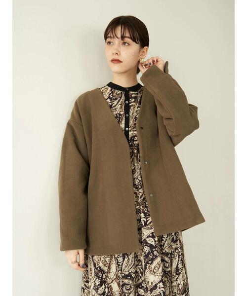 YECCA VECCA（イェッカヴェッカ）の「・フリースボンディングコーディガン＊（その他アウター・レディース・チャコールグレー/オフホワイト/カーキ・FREE）」の19枚目の写真