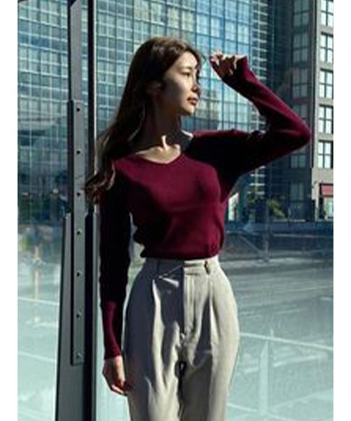 DURAS(デュラス)の「2WAYカッティングニットトップス(ニット/セーター・レディース・ベージュ/ワインレッド/ホワイト/ブラック・FREE)」の15枚目の写真