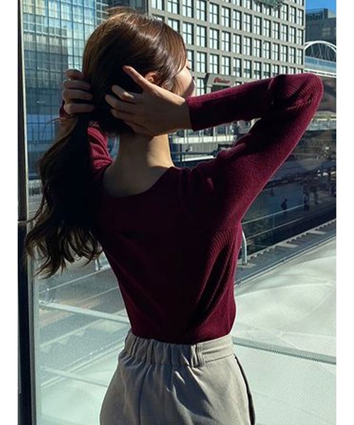 DURAS(デュラス)の「2WAYカッティングニットトップス(ニット/セーター・レディース・ベージュ/ワインレッド/ホワイト/ブラック・FREE)」の16枚目の写真