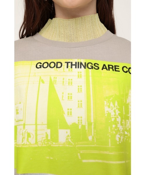 SLY（スライ）の「2 COLOR PHOTO SW/２カラーフォトスウェット（スウェット・レディース・ブラック/ホワイト/グレー・FREE）」の14枚目の写真