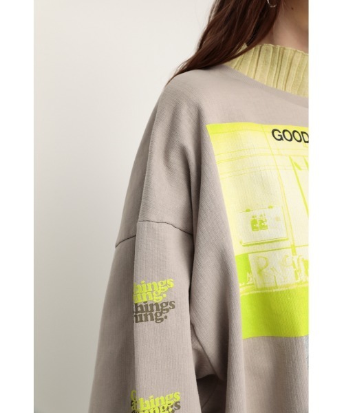 SLY（スライ）の「2 COLOR PHOTO SW/２カラーフォトスウェット（スウェット・レディース・ブラック/ホワイト/グレー・FREE）」の17枚目の写真