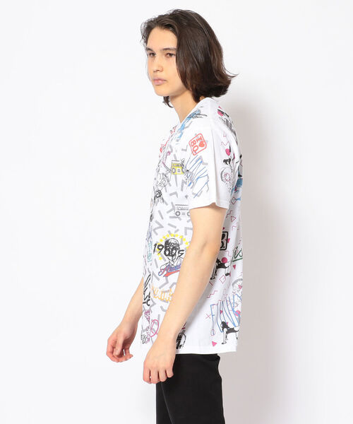 Kare/ME(カーミー)の「Kare/ME(カーミー)1980総柄Tシャツ(Tシャツ/カットソー・メンズ・ホワイト/ピンク/ベージュ・LARGE/MEDIUM)」の4枚目の写真