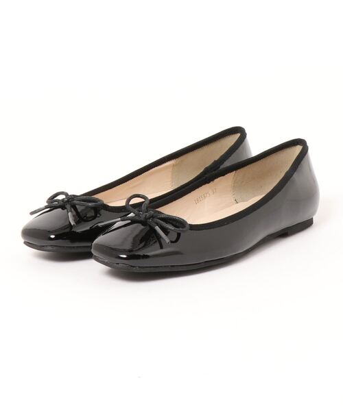 Te chichi（テチチ）の「エナメルリボンシューズ（パンプス・レディース・ブラック/シルバー/ブルー・38/37）」の2枚目の写真