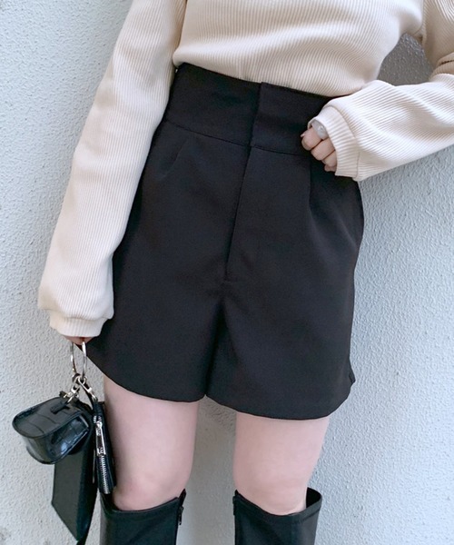 OLIVE des OLIVE（オリーブデオリーブ）の「ハイウエストショートパンツ（その他パンツ・レディース・オフホワイト/グレー/ブラック・FREE）」の2枚目の写真