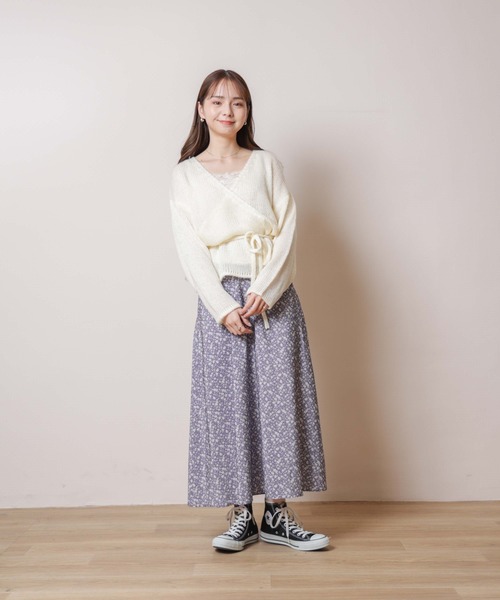 flower（フラワー）の「エアリーニットカーディガン（カーディガン/ボレロ・レディース・パープル/アイボリー・FREE）」の14枚目の写真