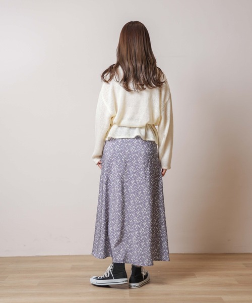 flower（フラワー）の「エアリーニットカーディガン（カーディガン/ボレロ・レディース・パープル/アイボリー・FREE）」の9枚目の写真
