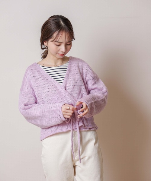 flower（フラワー）の「エアリーニットカーディガン（カーディガン/ボレロ・レディース・パープル/アイボリー・FREE）」の4枚目の写真