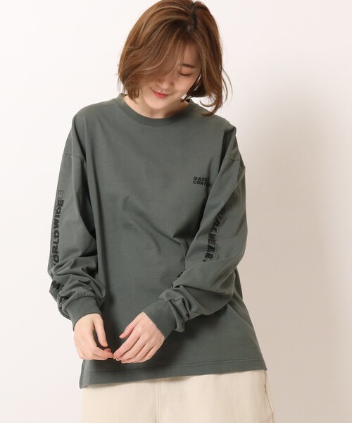 BASECONTROL(ベースコントロール)の「◆コットン天竺 ロゴグラフィックバリエーション ロンT(Tシャツ/カットソー・レディース・ブラック/アイボリー/ダークグレー/グレー系その他/グレー系その他2/ブラック系/ブラック系1/アイボリー系/アイボリー系1・99)」の5枚目の写真