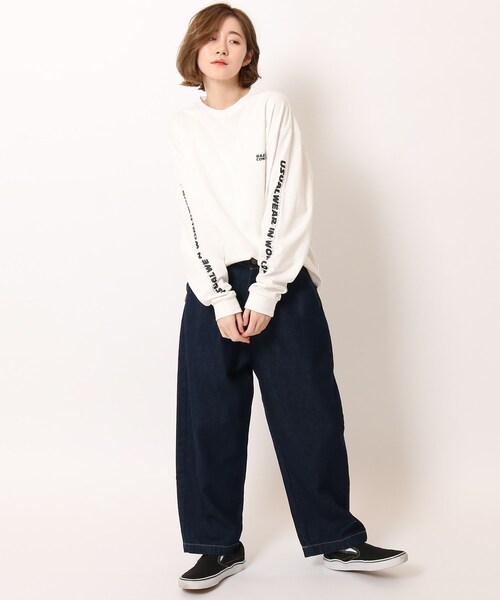 BASECONTROL(ベースコントロール)の「◆コットン天竺 ロゴグラフィックバリエーション ロンT(Tシャツ/カットソー・レディース・ブラック/アイボリー/ダークグレー/グレー系その他/グレー系その他2/ブラック系/ブラック系1/アイボリー系/アイボリー系1・99)」の21枚目の写真