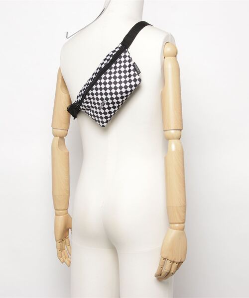 INNOCENT（イノセント）の「FANNY PACK【UT15】（ボディバッグ/ウエストポーチ・レディース・その他5/その他6/その他10/その他4/その他8/その他9/その他7/その他1/その他3・FREE）」の21枚目の写真