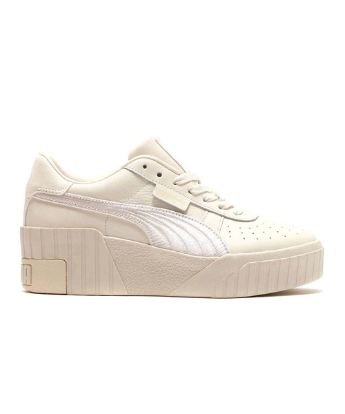 PUMA（プーマ）の「PUMA CALI WEDGE EMBROIDERY WNS / プーマ カリ ウェッジ エンブロイダリー ウィメンズ（スニーカー・レディース・ベージュ/ブラック・25.0cm/23.5cm/24.5cm/24.0cm/23.0cm/22.5cm）」の3枚目の写真