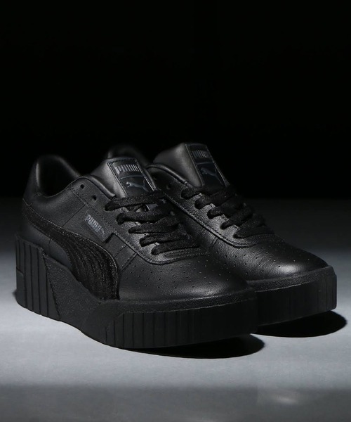 PUMA（プーマ）の「PUMA CALI WEDGE EMBROIDERY WNS / プーマ カリ ウェッジ エンブロイダリー ウィメンズ（スニーカー・レディース・ベージュ/ブラック・25.0cm/23.5cm/24.5cm/24.0cm/23.0cm/22.5cm）」の18枚目の写真