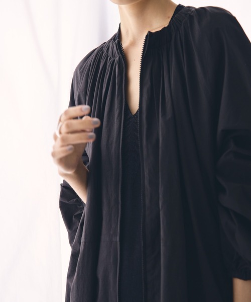 TODAYFUL(トゥデイフル)の「【TODAYFUL/トゥデイフル】ライトギャザーコート(その他アウター・レディース・ホワイト/ブラック・36)」の17枚目の写真
