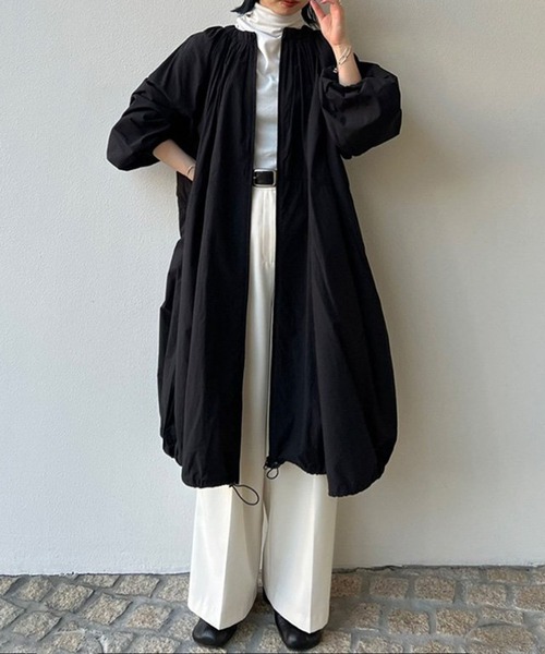TODAYFUL(トゥデイフル)の「【TODAYFUL/トゥデイフル】ライトギャザーコート(その他アウター・レディース・ホワイト/ブラック・36)」の20枚目の写真
