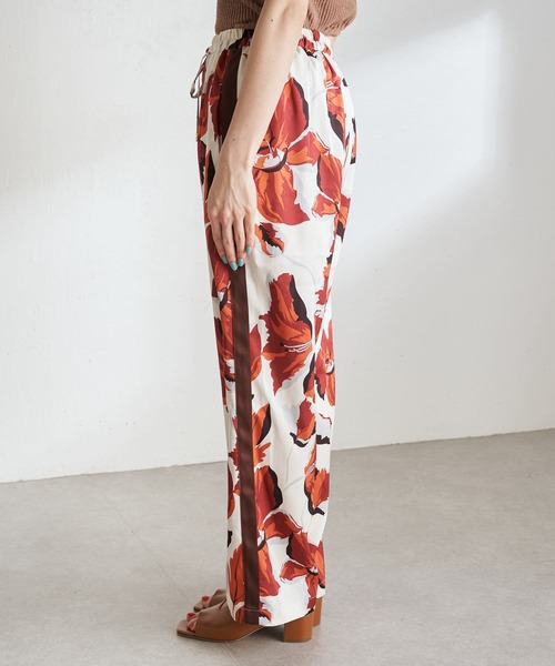 COLLAGE GALLARDAGALANTE（コラージュガリャルダガランテ）の