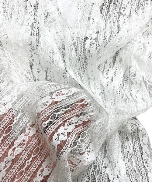 Chikashitsu +（チカシツプラス）の「【Chikashitsu +/チカシツプラス】lace vest/レースベスト Vネックベスト 重ね着 レイヤード（ベスト・メンズ・ホワイト/ブラック・ONE SIZE）」の9枚目の写真