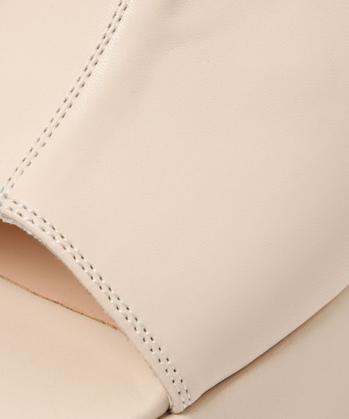 Andemiu（アンデミュウ）の「アツゾコミュール299113（サンダル・レディース・ホワイト/ブラック/ブラウン・SMALL/MEDIUM/LARGE）」の17枚目の写真