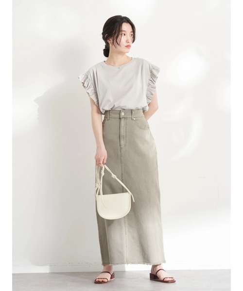 earth music&ecology（アースミュージックアンドエコロジー）の「袖フリルカットプルオーバー（Tシャツ/カットソー・レディース・ベージュ/グレー/オフホワイト・FREE）」の4枚目の写真