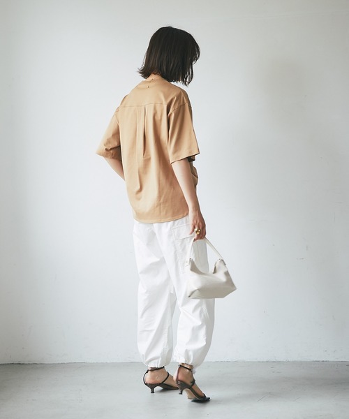 RIVE DROITE（リヴドロワ）の「セミフレアースリーブカットソー（Tシャツ/カットソー・レディース・オフホワイト/ブラック/キャメル・FREE）」の11枚目の写真