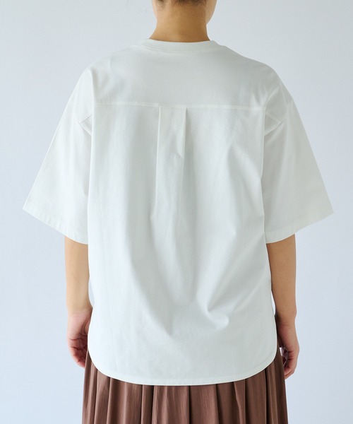 RIVE DROITE（リヴドロワ）の「セミフレアースリーブカットソー（Tシャツ/カットソー・レディース・オフホワイト/ブラック/キャメル・FREE）」の14枚目の写真