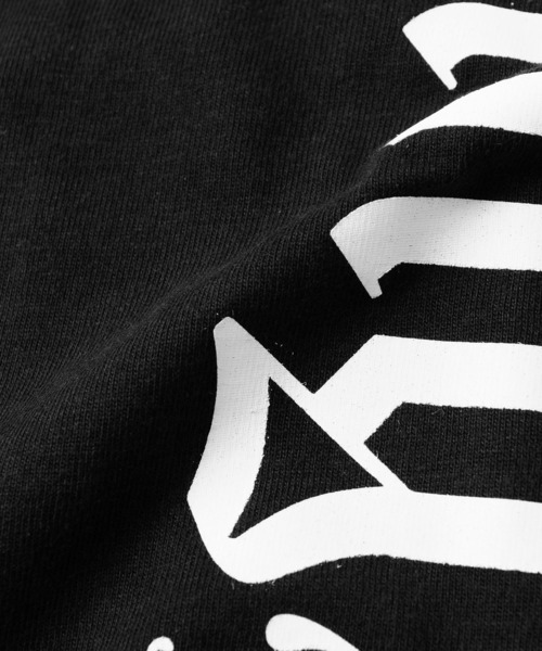 GLAZOS（グラソス）の「天竺・ドロップショルダートライバルロゴ半袖Tシャツ（Tシャツ/カットソー・キッズ・ブラック/オフホワイト/グリーン・150cm/130cm/140cm/170cm/160cm）」の15枚目の写真