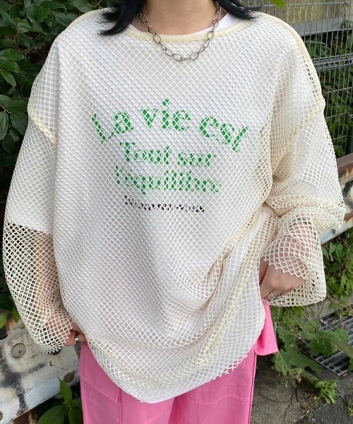 fredy emue（フレディエミュ）の「【WEB限定】メッシュ編みプルオーバー（Tシャツ/カットソー・レディース・イエロー/ベージュ/アイボリー/ブラック/ライトブルー・38）」の2枚目の写真