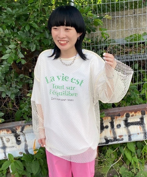 fredy emue（フレディエミュ）の「【WEB限定】メッシュ編みプルオーバー（Tシャツ/カットソー・レディース・イエロー/ベージュ/アイボリー/ブラック/ライトブルー・38）」の21枚目の写真