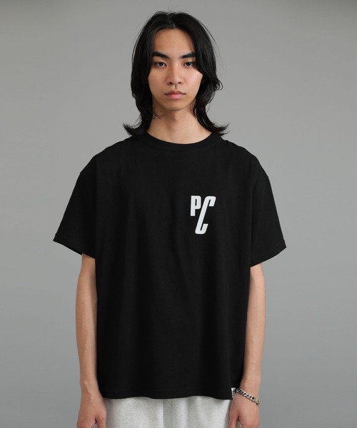 DELUXE(デラックス)の「PC EMBLEM TEE(Tシャツ/カットソー・メンズ・ホワイト/ブラック・LARGE/X-LARGE/MEDIUM)」の2枚目の写真