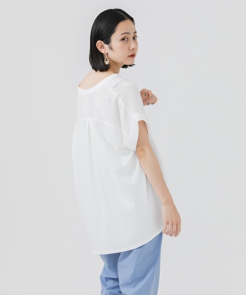 Dignite collier(ディニテコリエ)の「Dignite collier パール付切替ブラウス(シャツ/ブラウス・レディース・ホワイト/ブラック・FREE)」の13枚目の写真