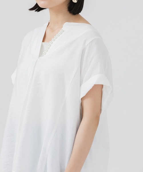 Dignite collier(ディニテコリエ)の「Dignite collier パール付切替ブラウス(シャツ/ブラウス・レディース・ホワイト/ブラック・FREE)」の14枚目の写真