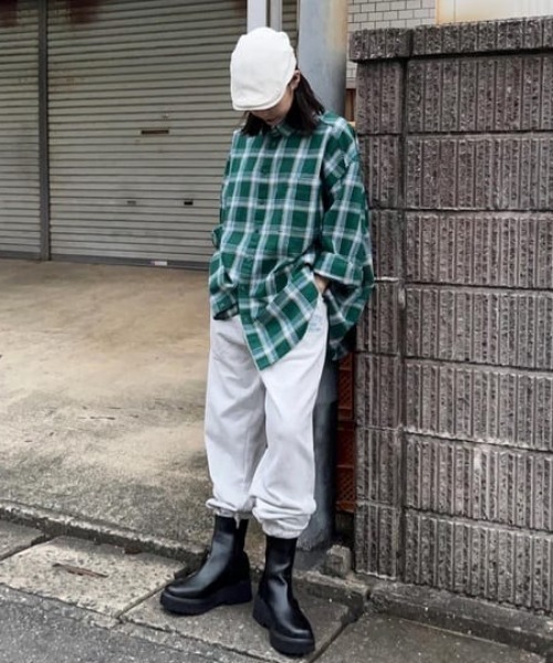 RODEO CROWNS WIDE BOWL（ロデオクラウンズワイドボウル）の「ルーズチェックシャツ（シャツ/ブラウス・レディース・ベージュ系その他/オレンジ系その他/グリーン系その他/ブルー系その他3・FREE）」の13枚目の写真