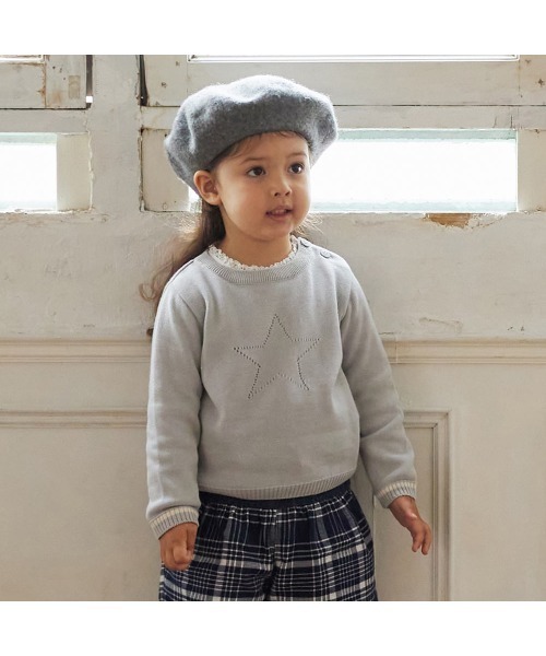 10mois（ディモワ）の「10mois フェザーコットン star透かし柄プルオーバー（その他ベビーウェア・キッズ・ライトグレー/アイボリー・80ｃｍ/90cm/100cm）」の2枚目の写真