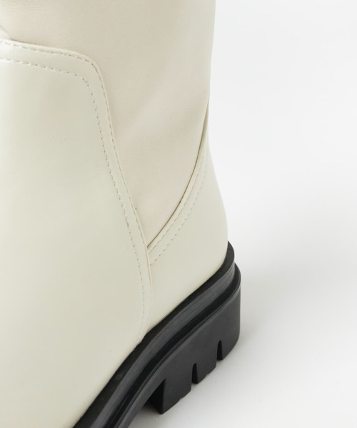 ITEMS URBANRESEARCH(アイテムズ アーバンリサーチ)の「トラックソールストレッチブーツ(その他シューズ・レディース・ブラック/オリーブ/アイボリー・SMALL/MEDIUM/LARGE)」の4枚目の写真