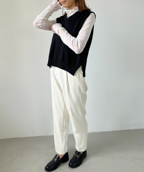 CLEA（クレア）の「バックレイヤードニットベスト（ベスト・レディース・ブラック/ネイビー/オリーブ/アイボリー/ナチュラル・FREE）」の22枚目の写真